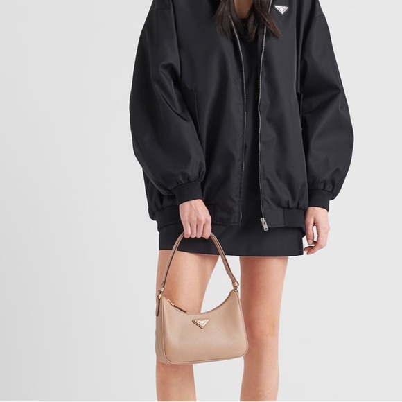 Brand new Prada leather shoulder bag. - Picture 5 of 5